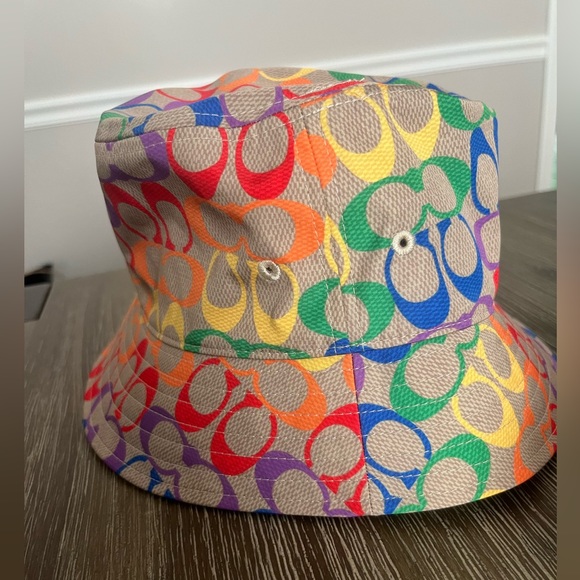 New Coach pride Rainbow Signature Bucket Hat c9919 coach retail - Picture 3 of 5